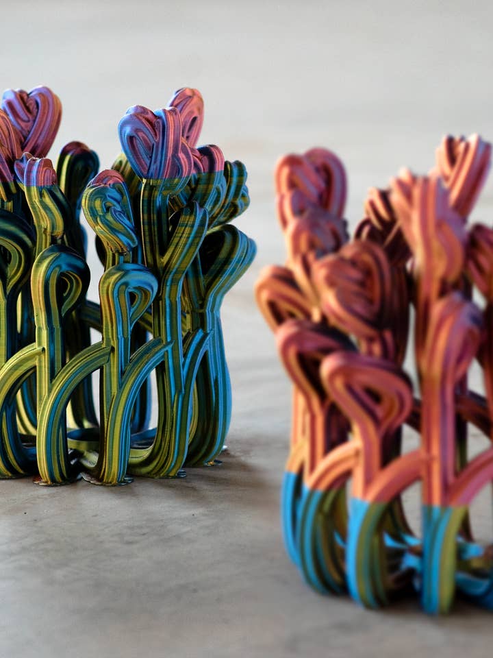 Vase SuperBloom Grand pour la vente par Form & Seek
