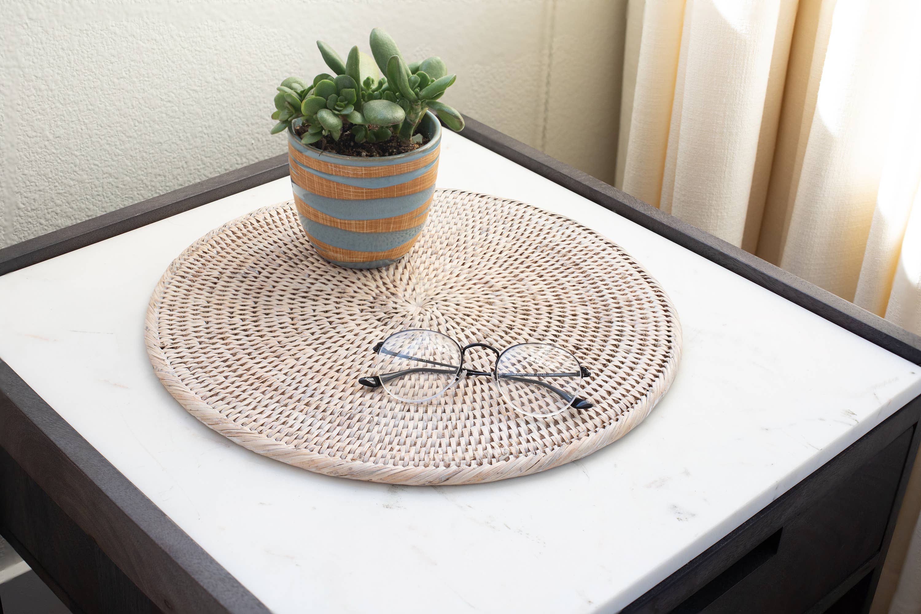 Artifacts Trading Company - Venta al por mayor Manteles individuales - Plato de Carga de Tejido Sólido de Ratán11