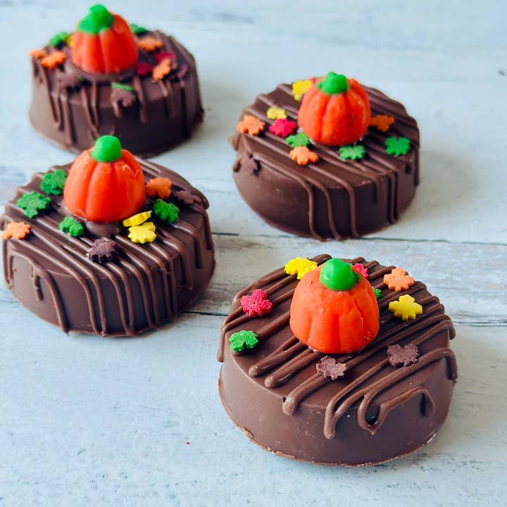 Chocolates Unlimited by Denise - Wholesale Chocolate Covered Sweets - Pumpkin Creme Chocolate Covered Oreos 1