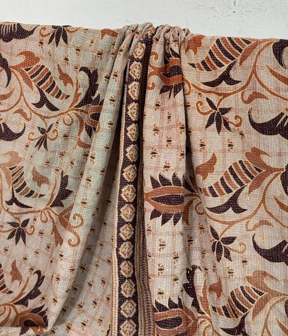 bhavnas boutique – Engroshandel Quiltet tæppe – Rustik bomulds-kantha-tæppe vintage sengetæppe quilt1