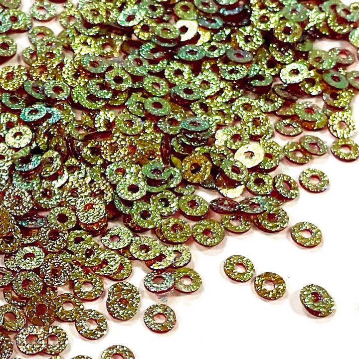 Plat - Cercle - 3mm - Vert Pâle avec Lumières Dorées (S125) pour la vente par Colour Streams