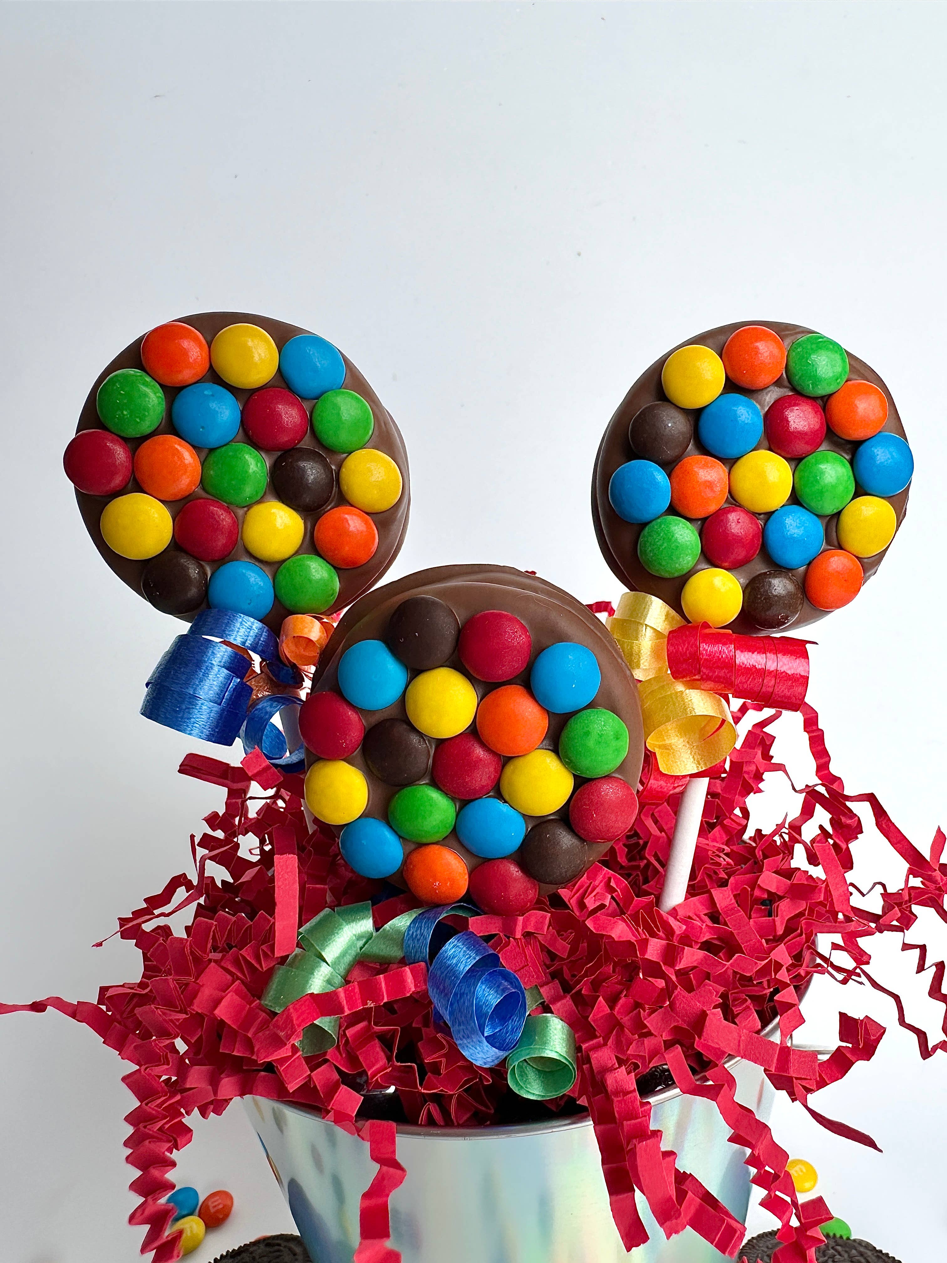 Delightful Chocolates - Wholesale Chocolate Covered Sweets - Chocolate Candy Decorated Milk Chocolate Oreo Pops3