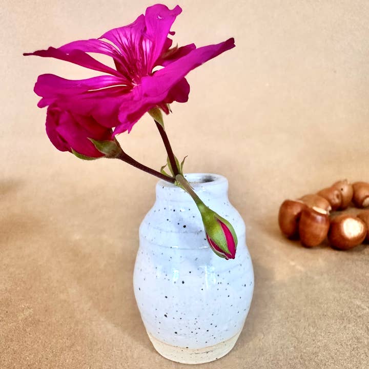 Sav J. Art - Wholesale Vase - Baby Bud Vases/ Cat Whisker Holder/ Toothpick Holder 3