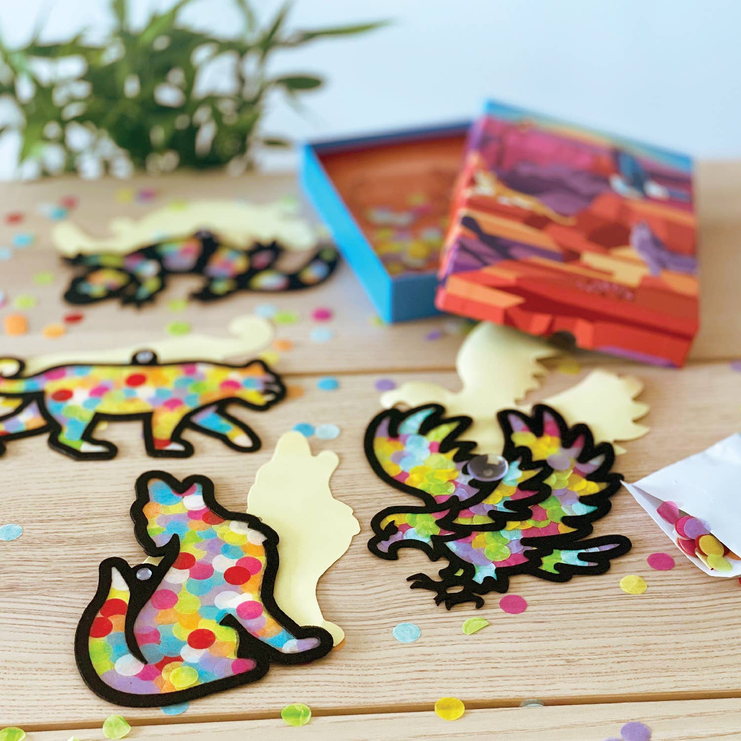 BOX CANDIY® - Wholesale DIY Craft Kit - Kids - Grand Canyon Wildlife Light Catchers6