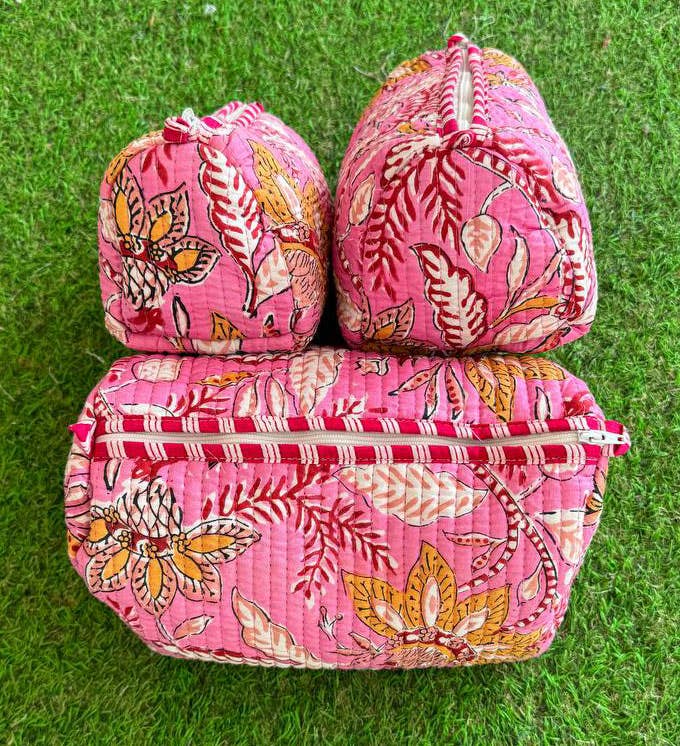 bhavnas boutique - Venta al por mayor Bolsa para maquillaje - Bolsa de maquillaje acolchada mediana con estampado de bloques, bolsas para cosméticos 3