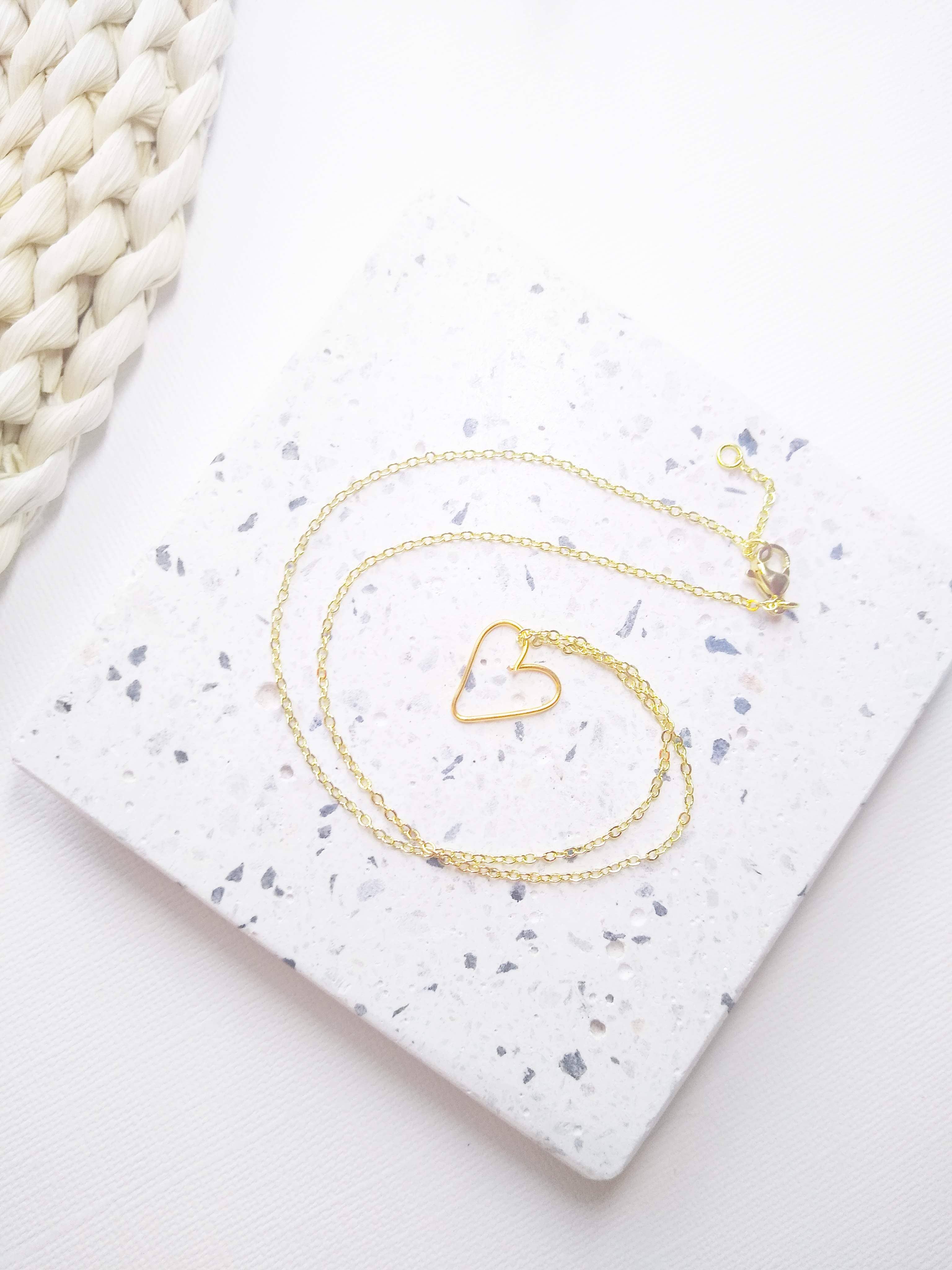 Light Jewelry Co - Vendita all'ingrosso Collana con ciondolo/pendaglio - La collana Agape, Collana cristiana, Gioielli cristiani2