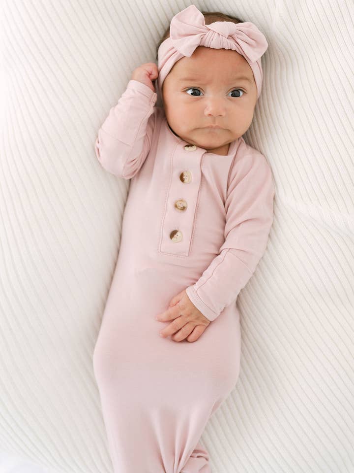 Stroller Society - Wholesale Babygown Set - Baby - Newborn Knotted Baby Gown, Bow, Hat Set - Baby Clothes Girl