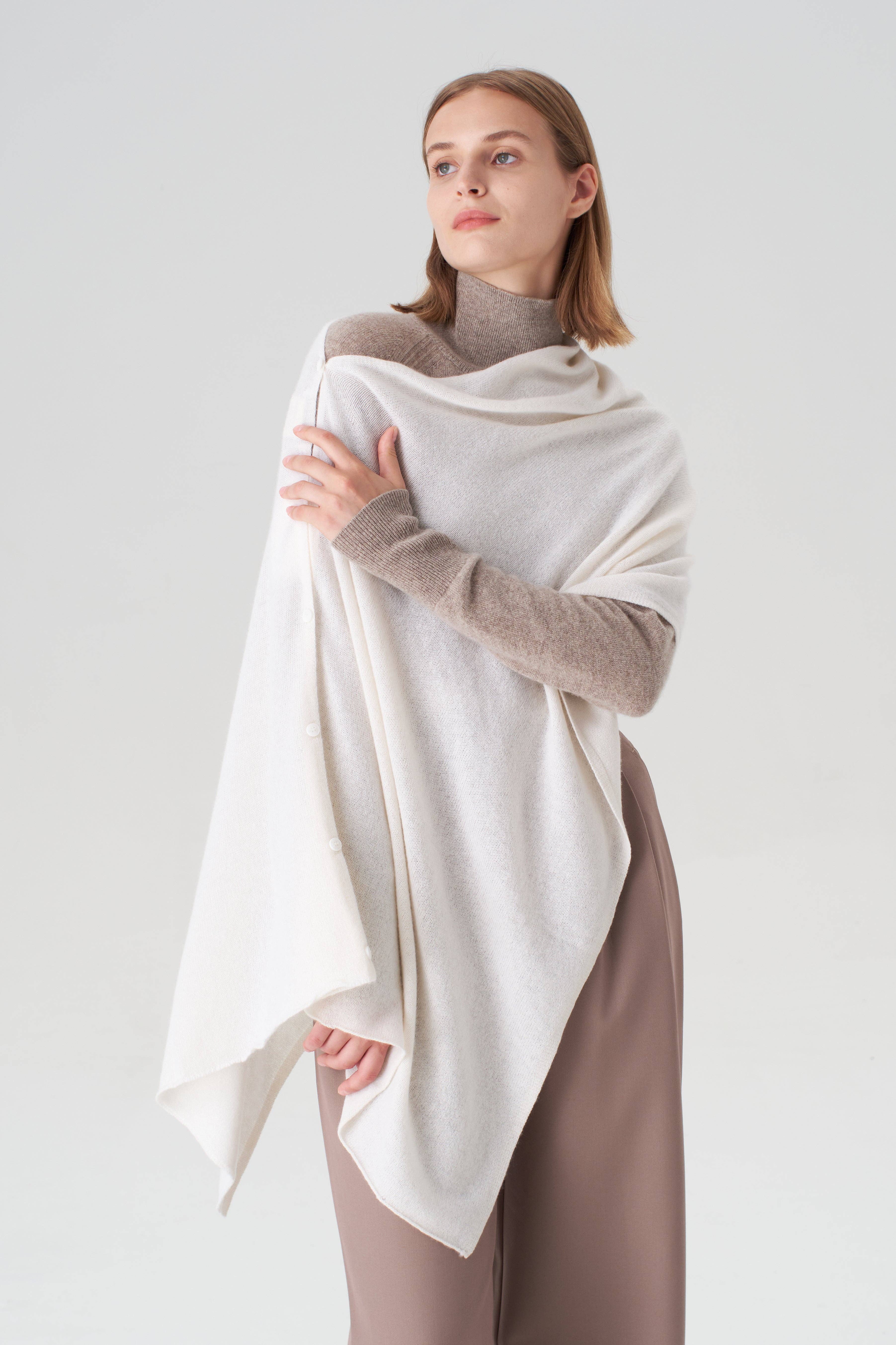 Snow Cashmere Topper -Snow for wholesale on Faire1