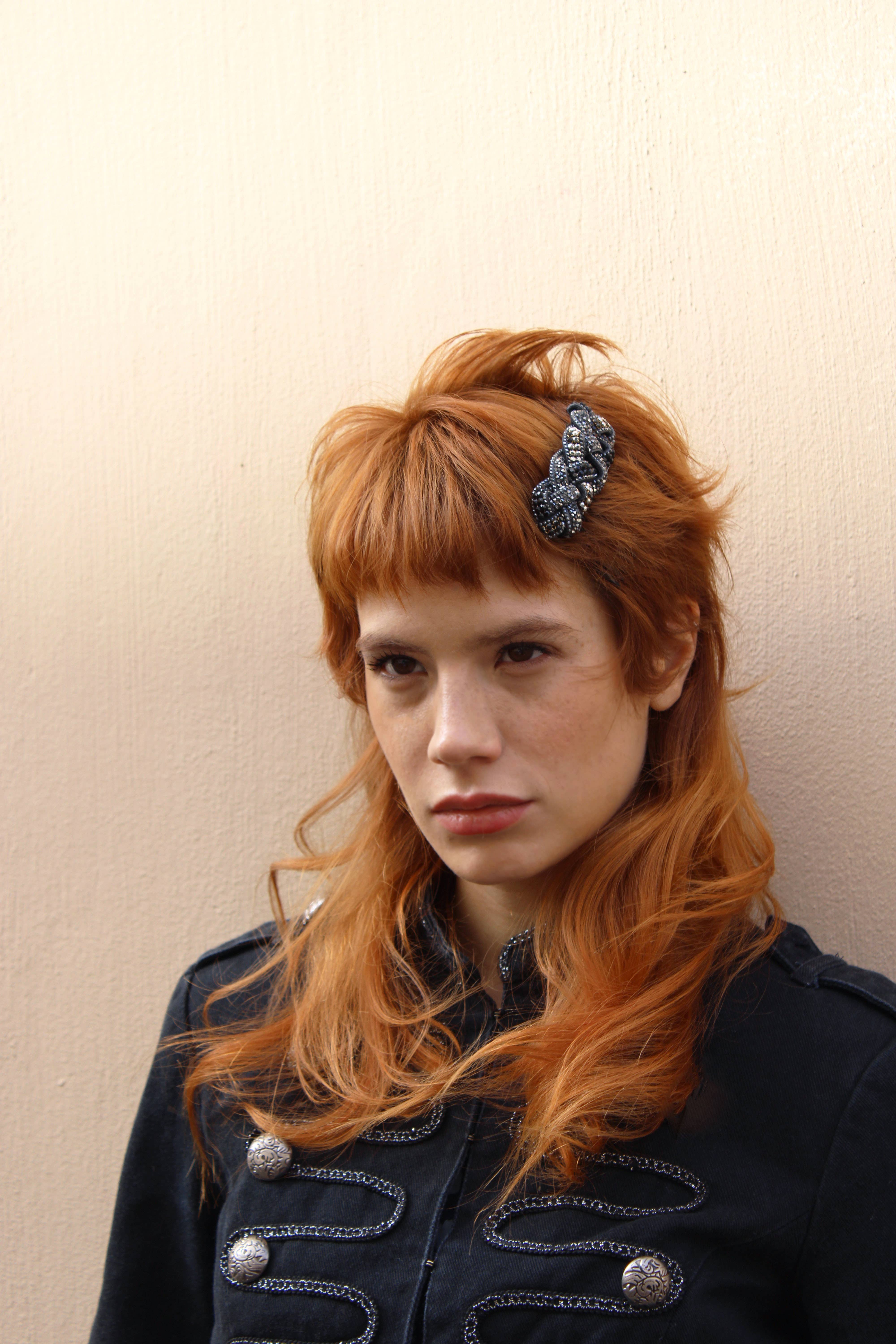 Zwart Kam leer & Swarovski® kristallen NEW-YORK voor groothandel op Faire1