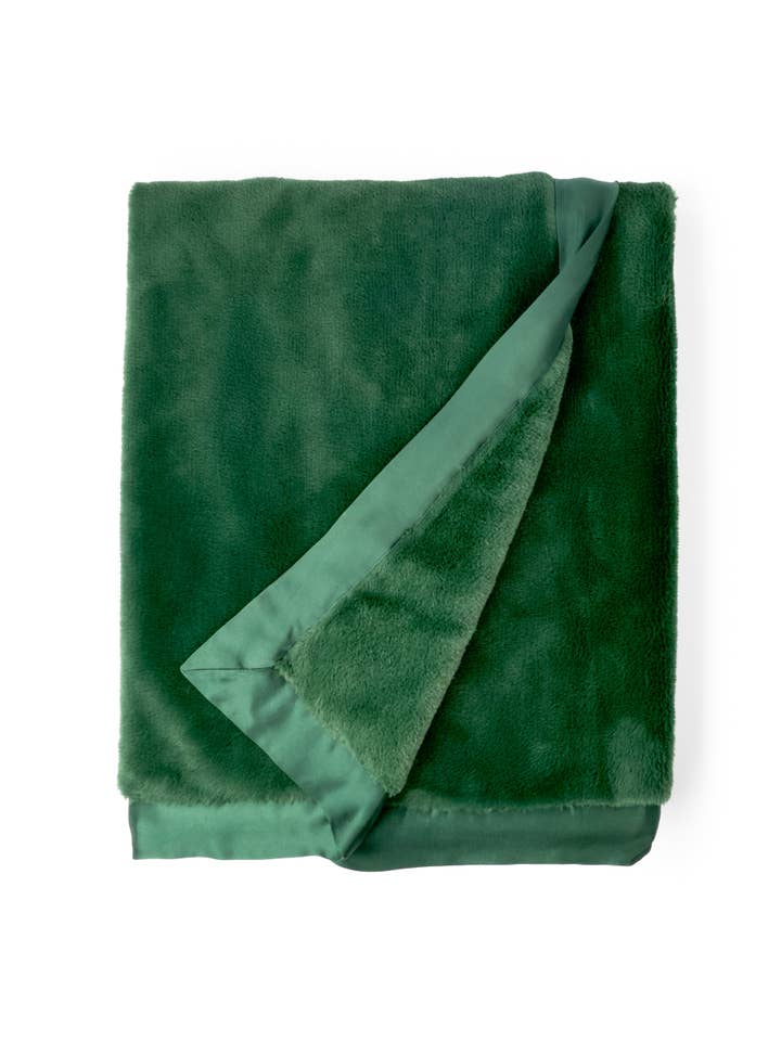 Luxe™ Vineyard Throw for wholesale by Little Giraffe