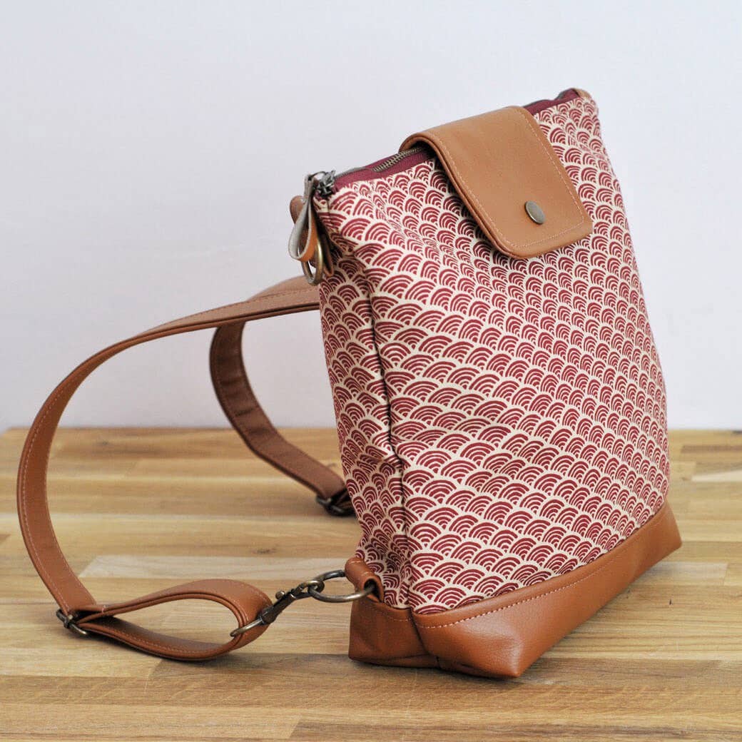 Lauren Holloway - Wholesale Backpack - Women's - Willow Convertible Backpack - Red Japanese Wave0