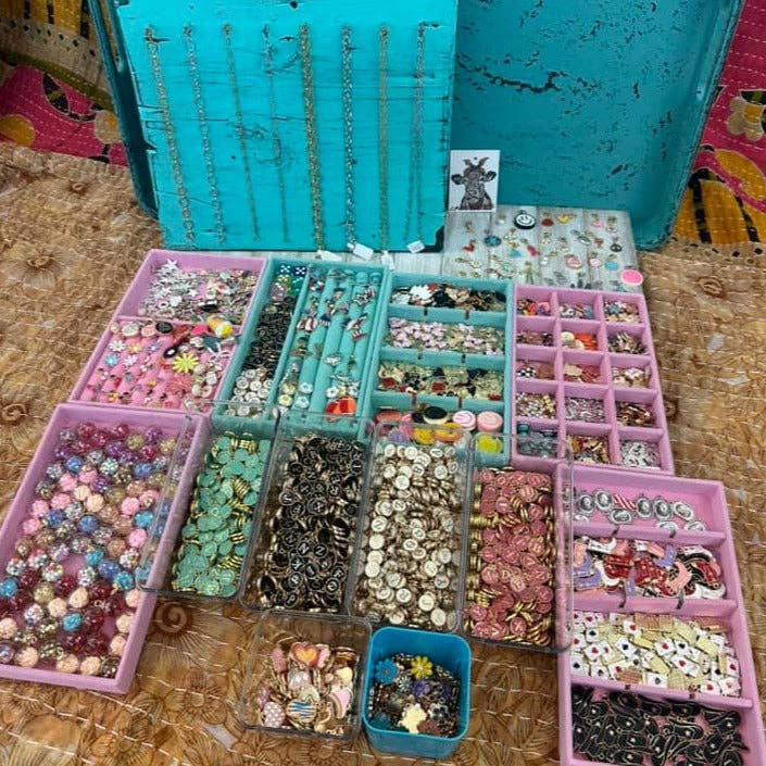 Crazy Heifers Wholesale - Wholesale Jewelry Set - Charm Bar Starter Kits