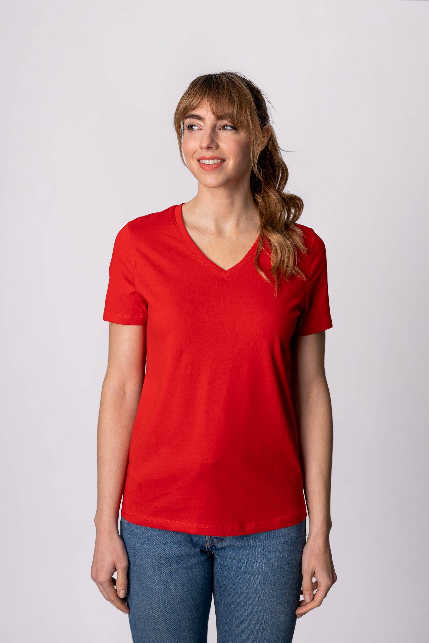 Tex Leaves - Wholesale T-Shirt - Women's - Basic V-Neck T-Shirt - 100% Cotton /150g.7