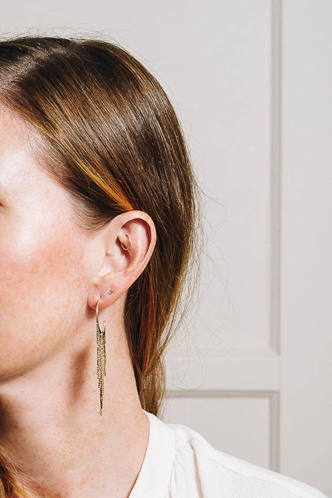 Janna Conner – Großhandel Hoops – Signe Fransen-Kettenohrringe | 18-karätig vergoldet7