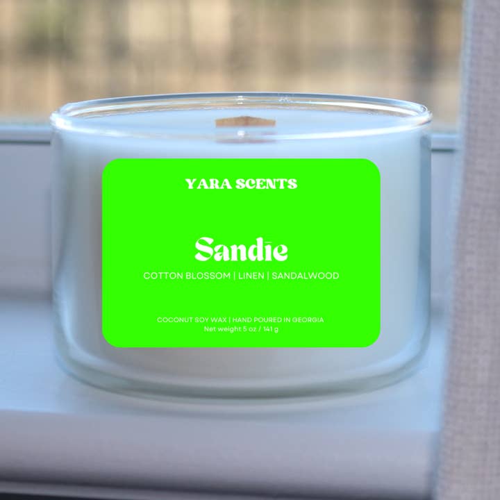 SANDIE | Trævæk Lys med Kokos Sojavoks for engroshandel hos Yara Scents