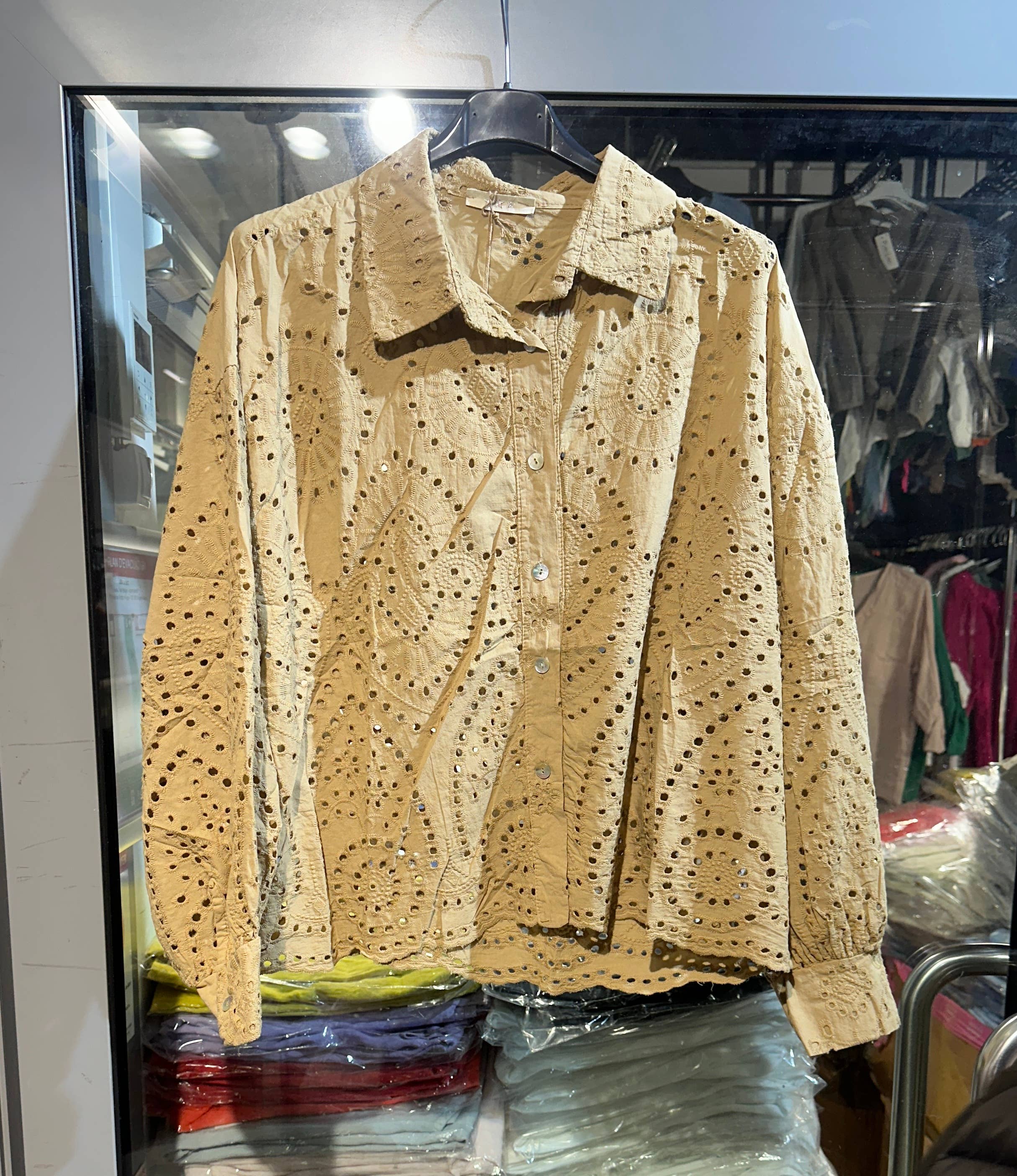 LÉA & LUC – wholesale Buttoned-down shirt – Women's – 100% Cotton Shirt REF. 2028834