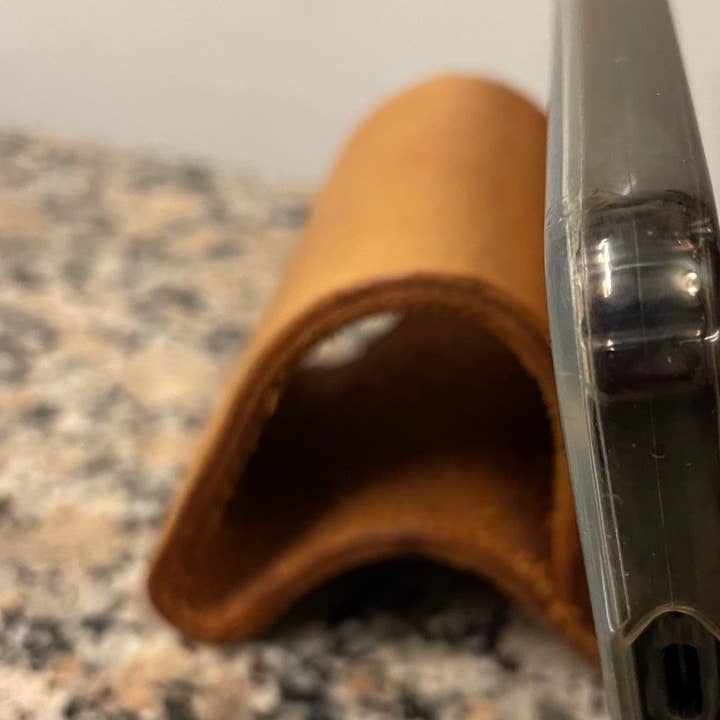 Leather and Painted - Wholesale Phone/Tablet Stand - Leather Phone Tablet Stand Handmade Veg Tanned leather0