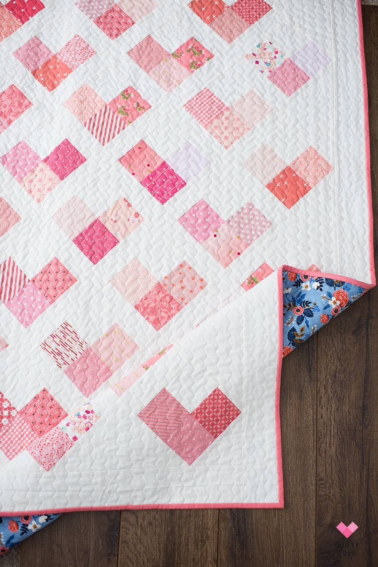 Quilty Love - Wholesale Craft Sewing Kit - Quilty Hearts PAPER Quilt Pattern3