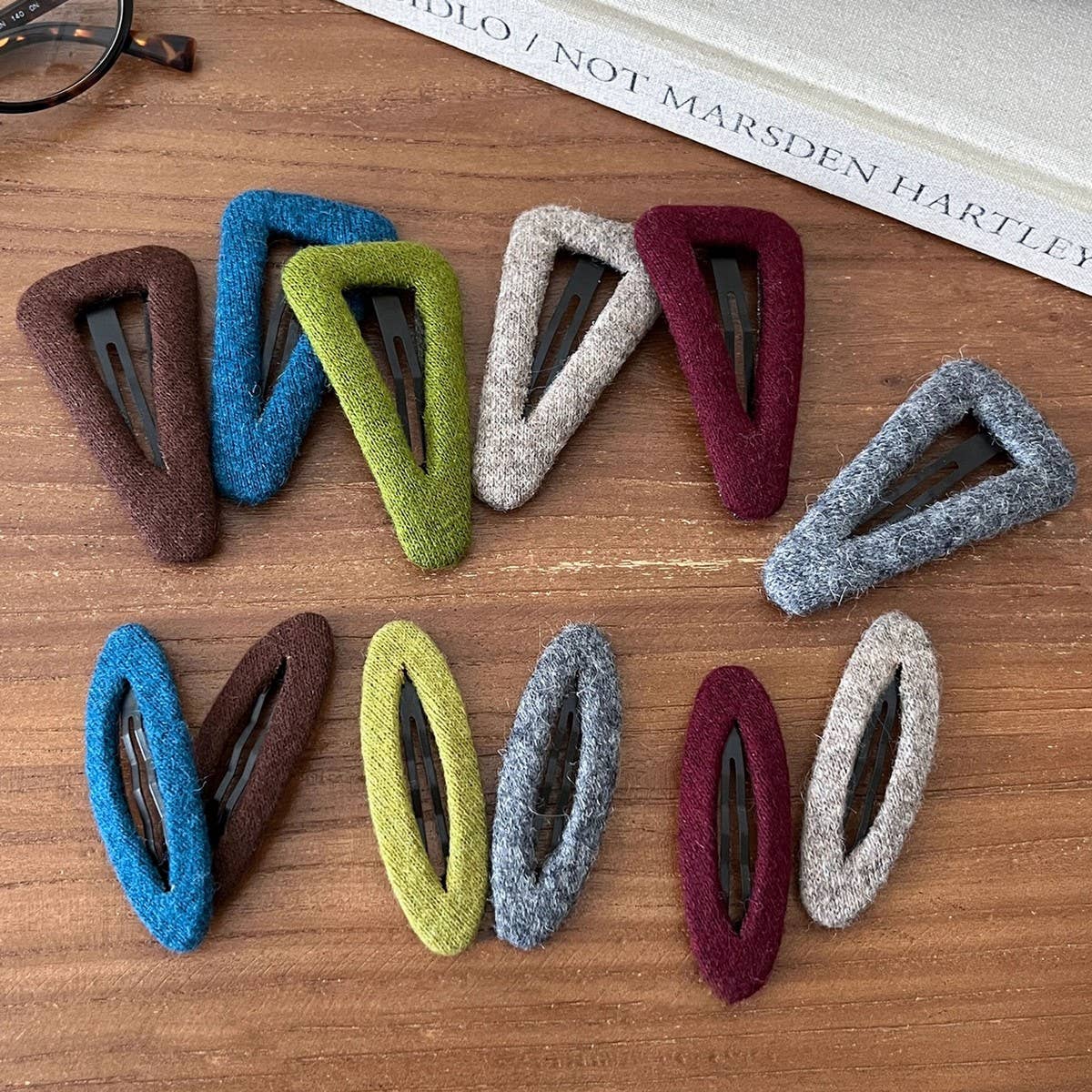 ACCITY - Wholesale Hair Clip - Women's - Wool BB Clip Fall Retro Side Hairpin_CWAHA0785426