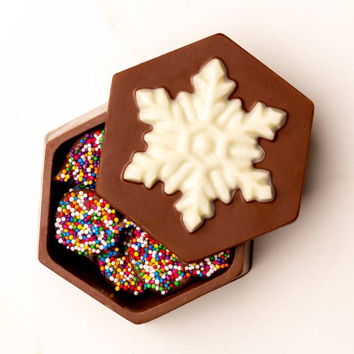 Snowflake Box for wholesale by Enjou Chocolat