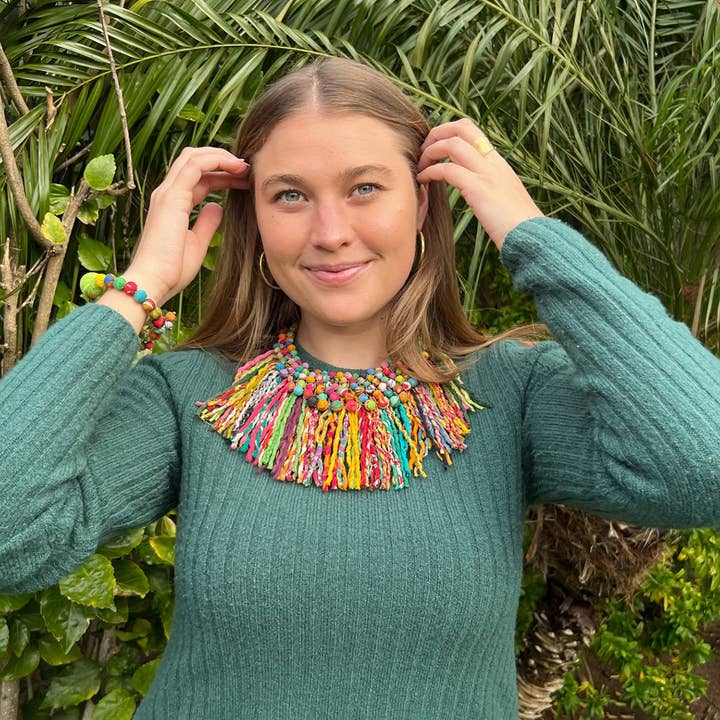 WorldFinds – Engroshandel Halskæde med store vedhæng – Kantha Pastiche halskæde1