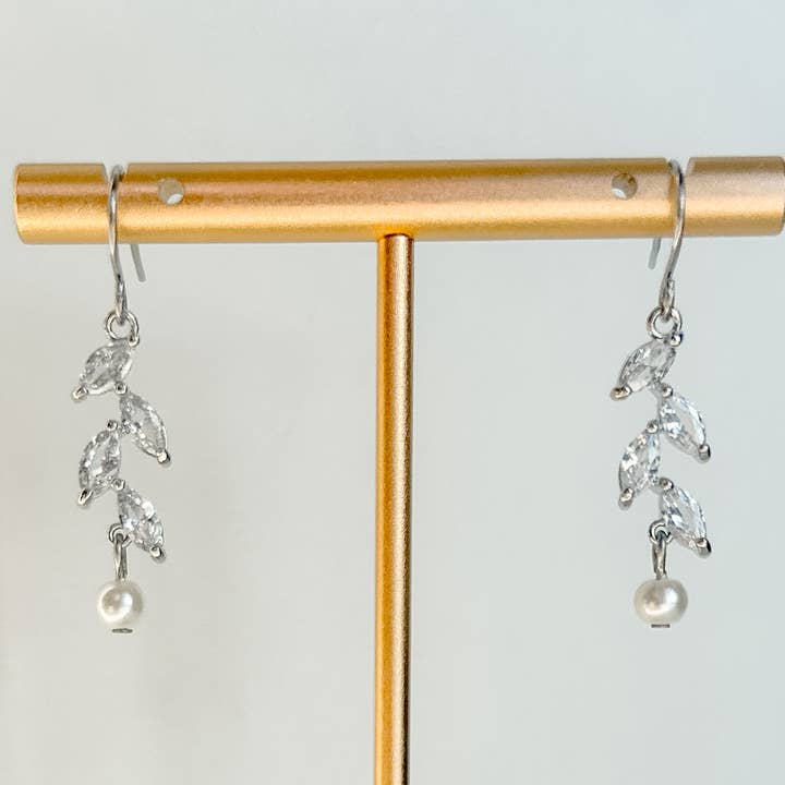 Clay & Fern Co. - Wholesale Dangle Earrings - Pearl Earrings - Silver Wedding Earrings