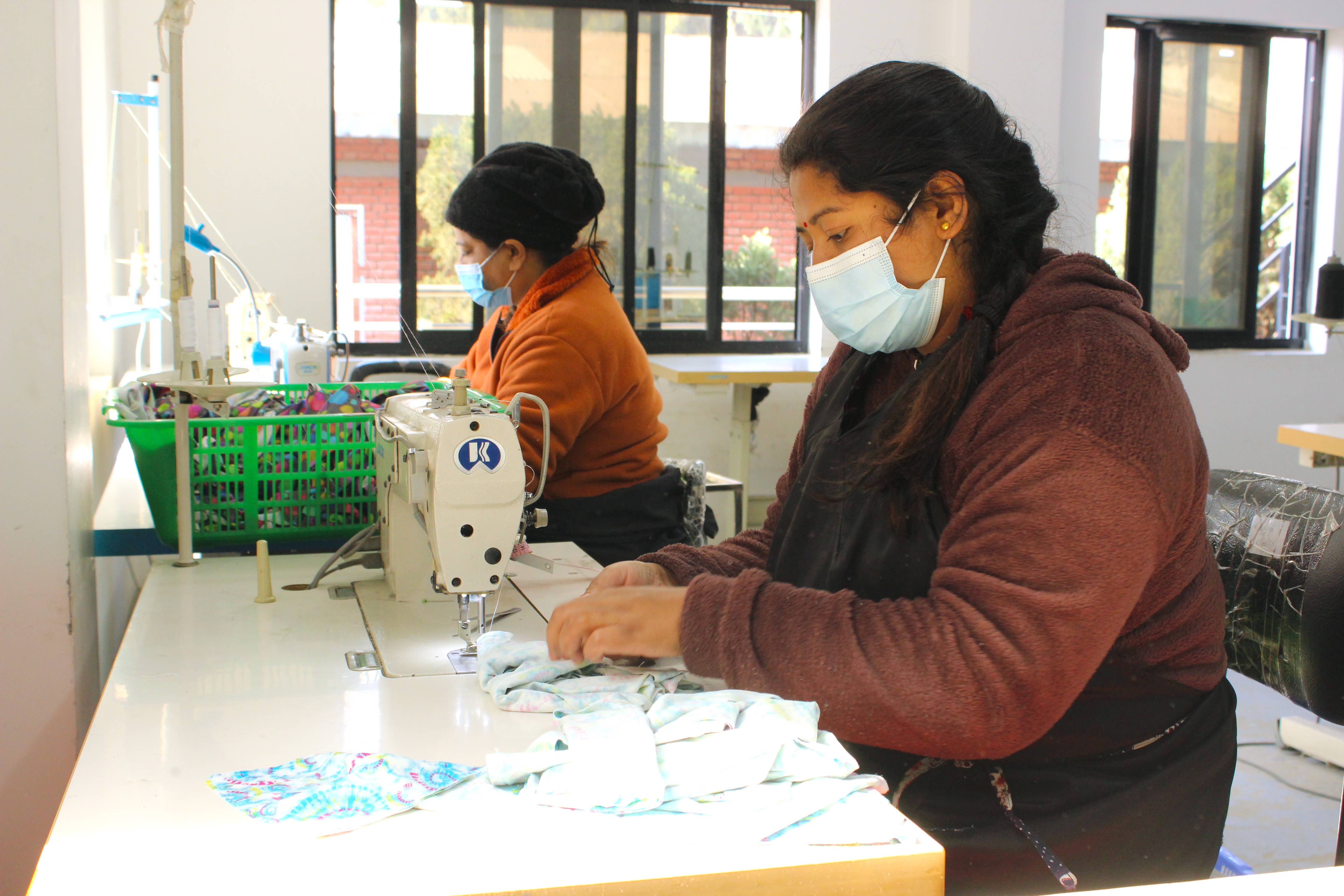 HeadPeace - Wholesale Neck Gaiter/Snood - Unisex - Ethically-Made Neck Gaiter--Skulls3