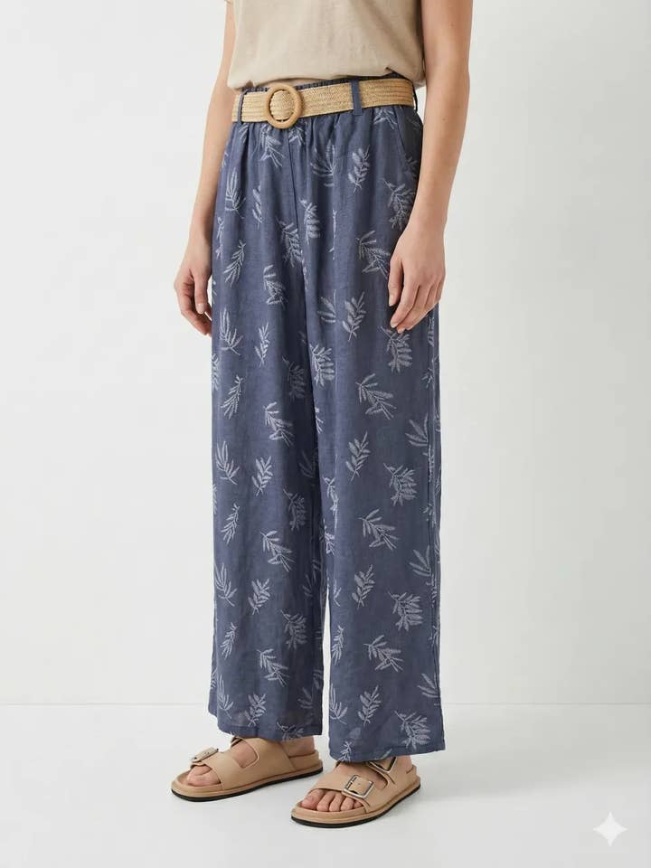 Bedruckte Hose mit Gürtel @206697_PaFeuilleCeinture für den Großhandel von Mimi & Gogo