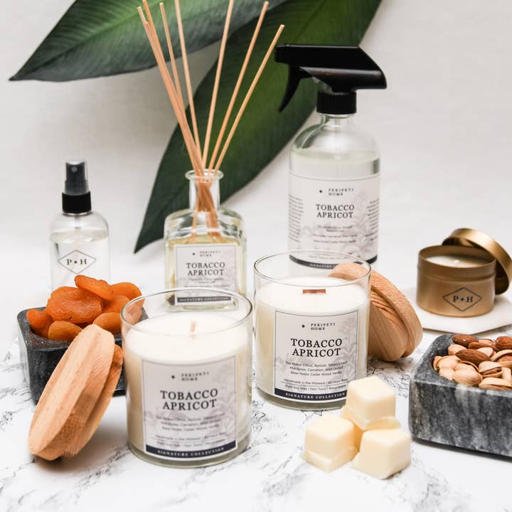 Tobacco Apricot Soy Candle, Non-Toxic, Unisex for wholesale by Peripeti Home