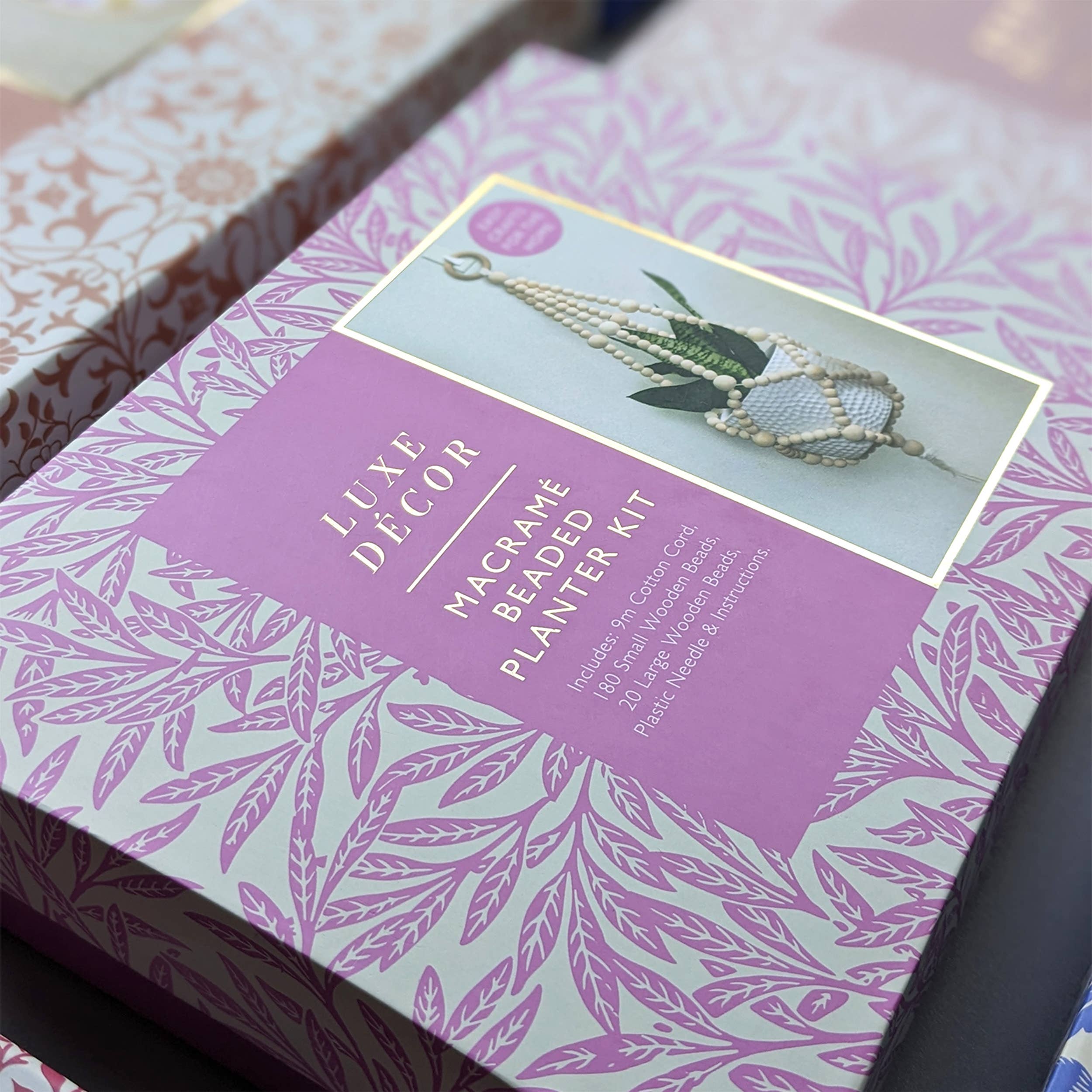 Robert Frederick Ltd – wholesale DIY craft kit – Luxe Decor Craft Kit - Macrame Beaded Hanging Planter3