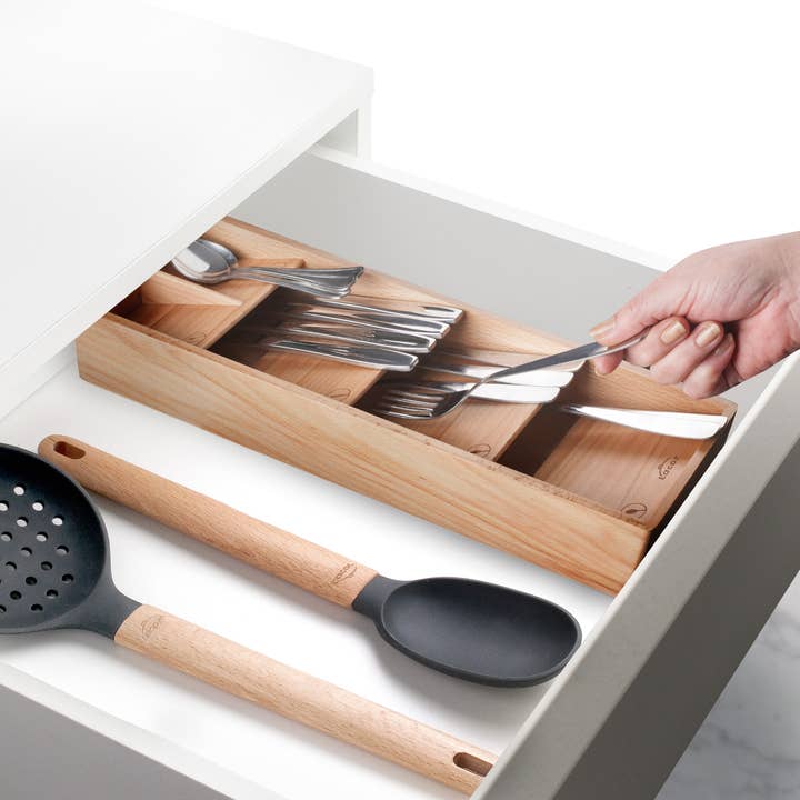 Compact bestekorganizer van natuurlijk beukenhout voor wholesale door LACOR MENAJE PROFESIONAL S.L.