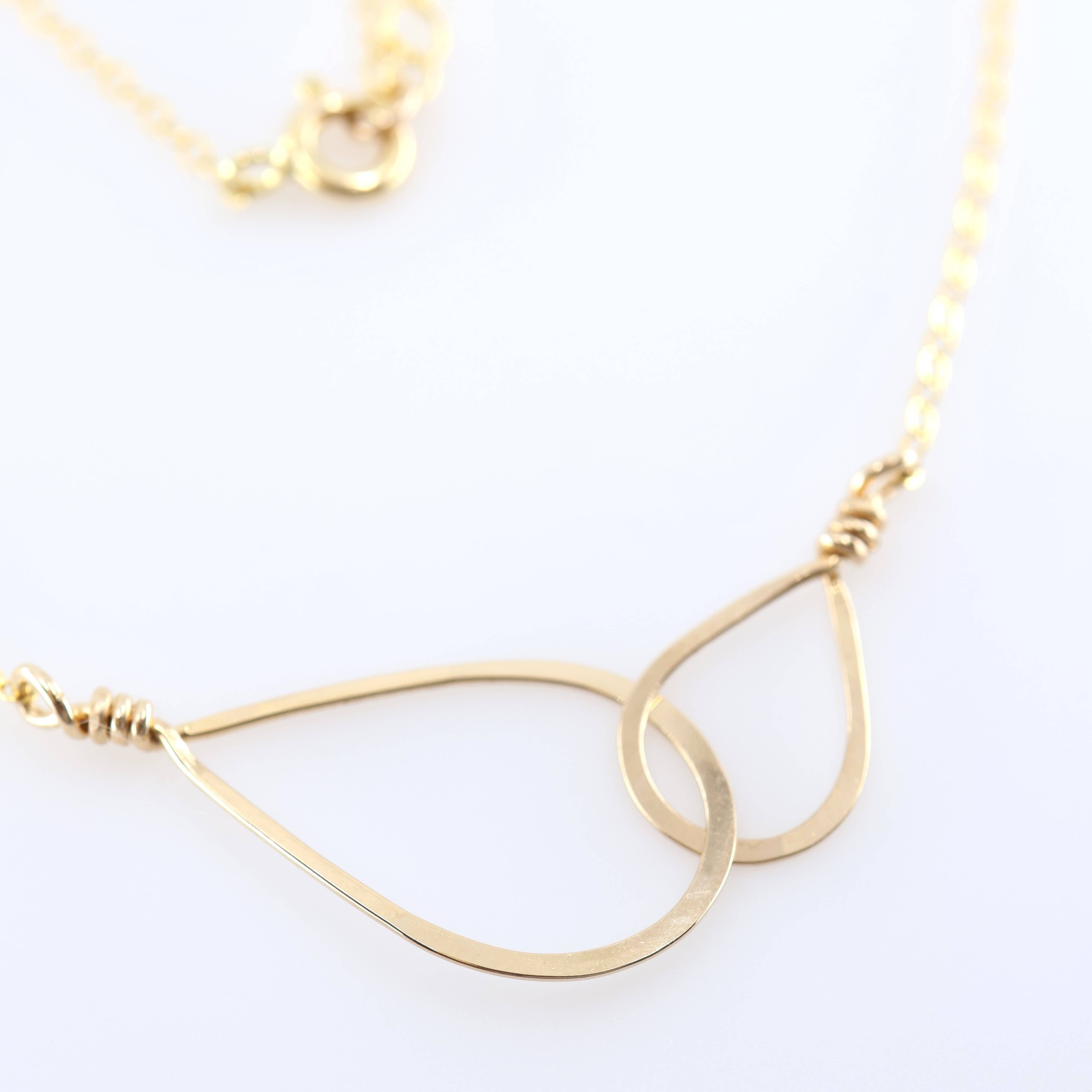 J. Mills Studio - Vente Colliers à pendentif - Collier en forme de double larme forgé, 2 tailles3