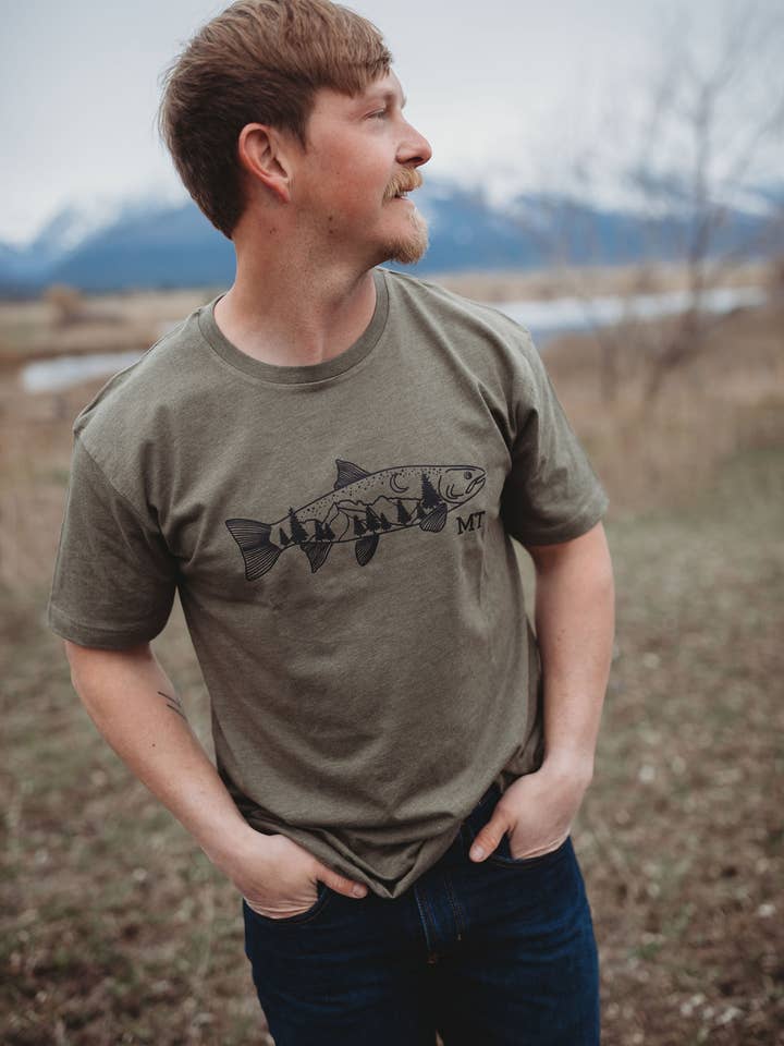 Trout T-shirt voor volwassenen voor wholesale door Made of Mountains