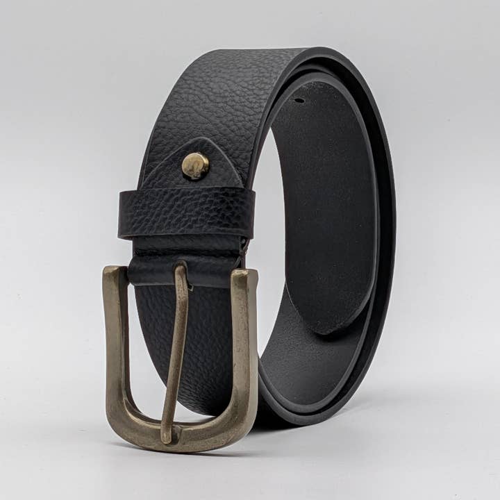 Black Mens Leather Belt |Vintage Antique Brass Buckle | 1.5" for wholesale by Alta Quero