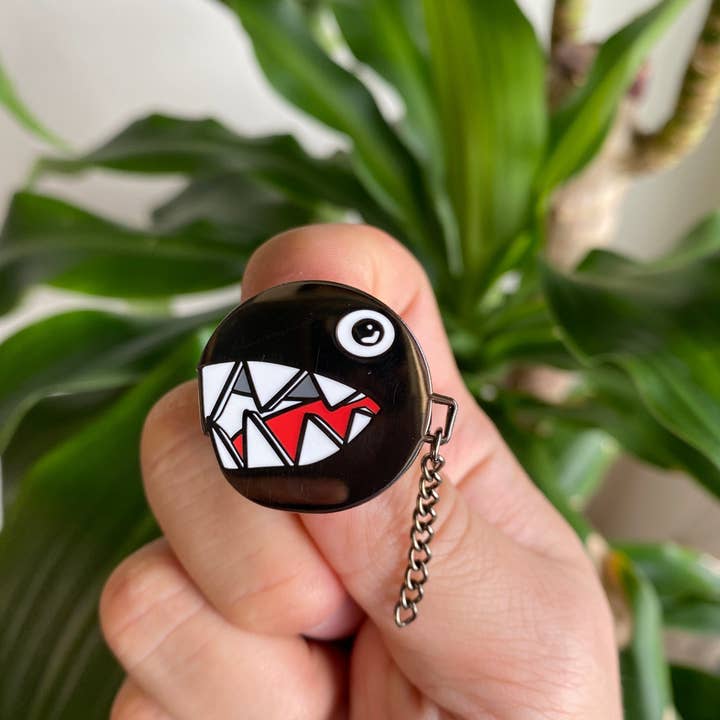 Hype Pins - Wholesale Lapel Pin/Button - Chain Chomp Mario Hard Enamel Pin