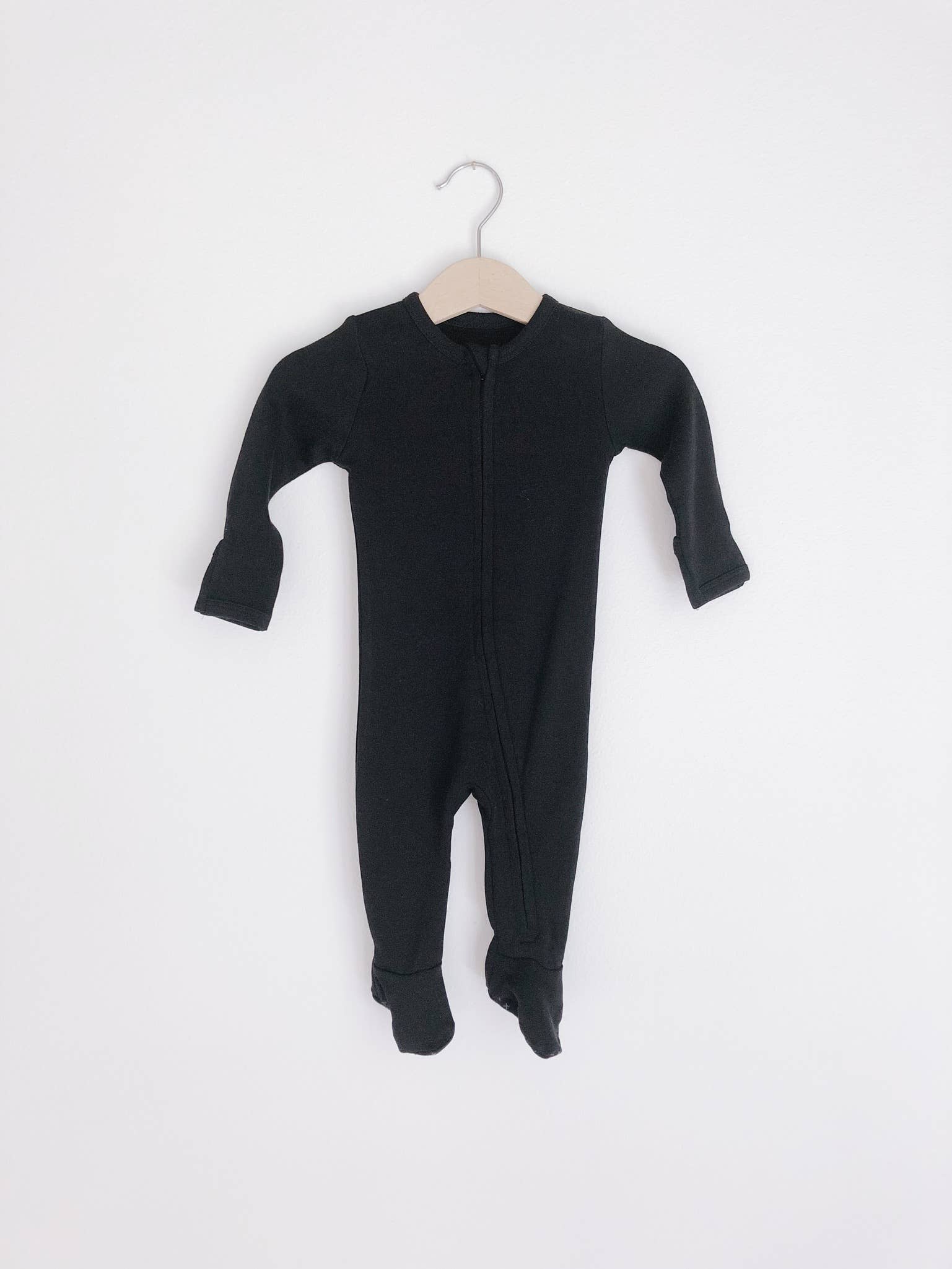 Modern Burlap - Wholesale Jumpsuit - Baby - Solid Color Organic Zip Footies7