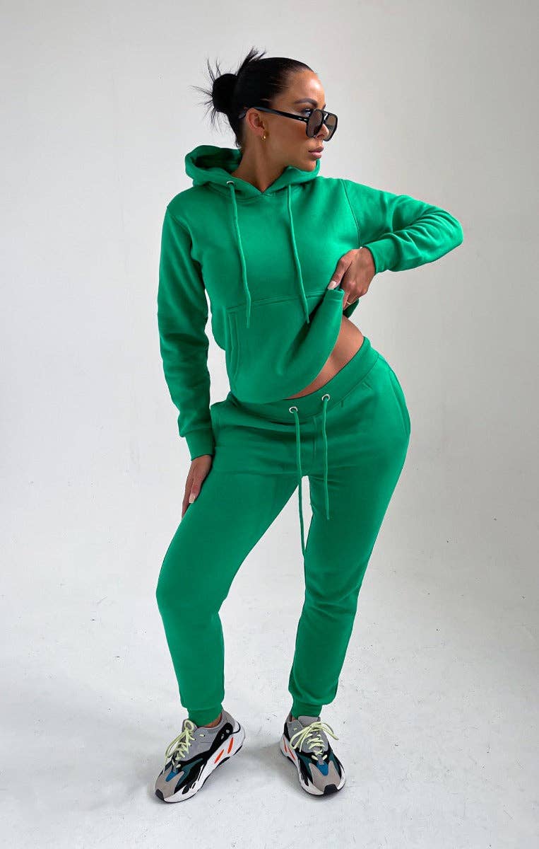 Femme Luxe – wholesale Tracksuit – Women′s – Green Hoodie & Joggers Tracksuit Set - Bellamy2