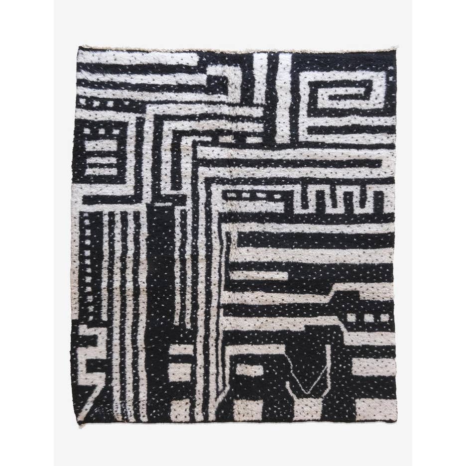 Black And White Moroccan Wool Rug Made By Hand 7x9ft for wholesale by bazarifinagh