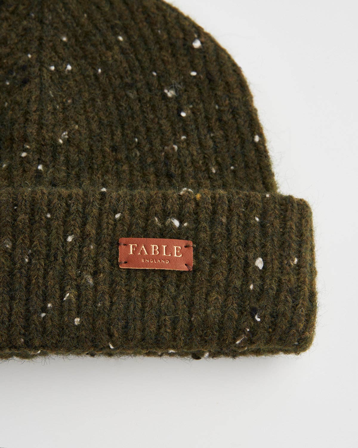 Fable England - Vente Bonnet – femme - Retour du bonnet vert forêt clair4