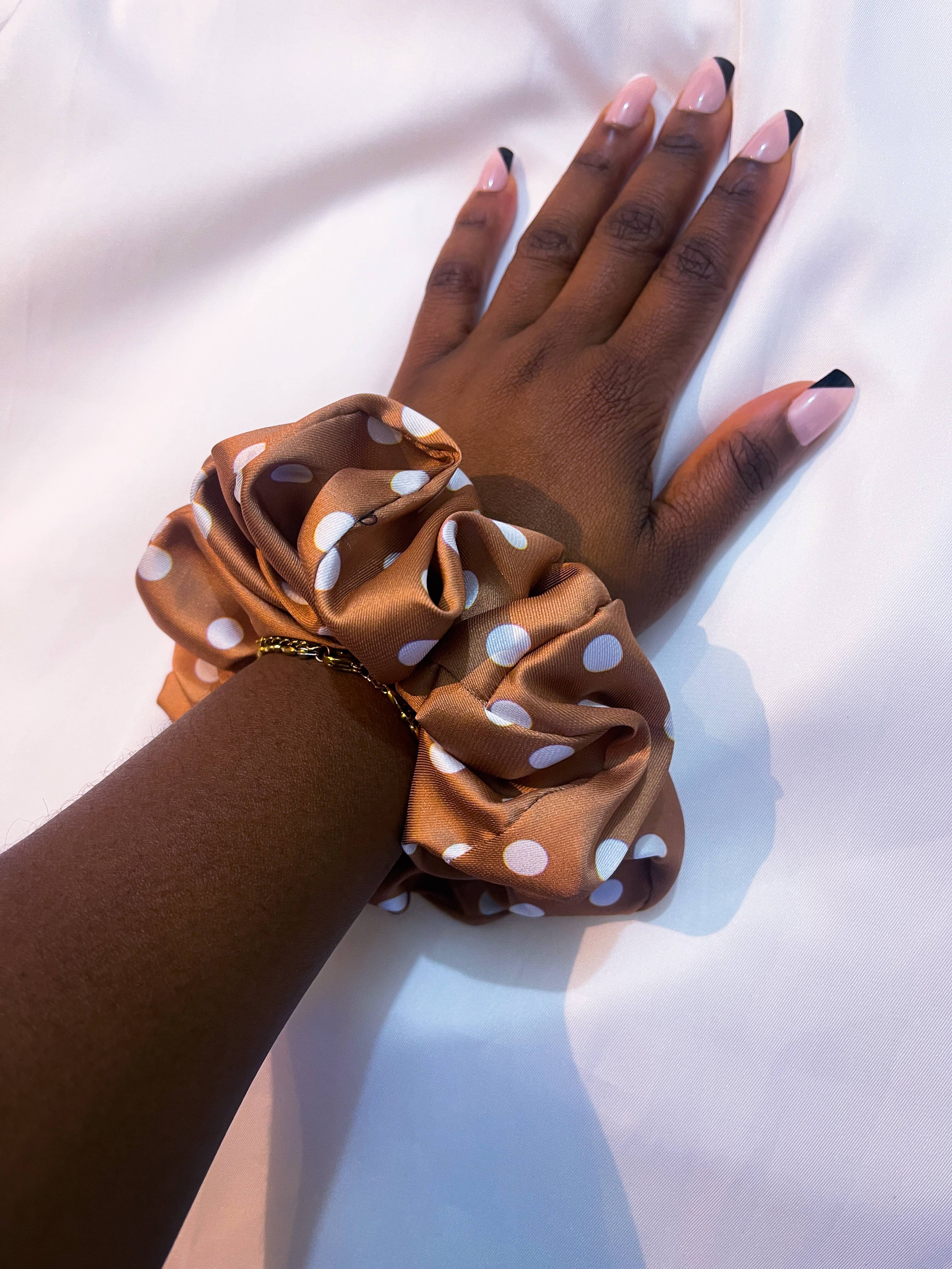 Asantewaa - Wholesale Scrunchie - Women's - Marilyn Satin scrunchie1
