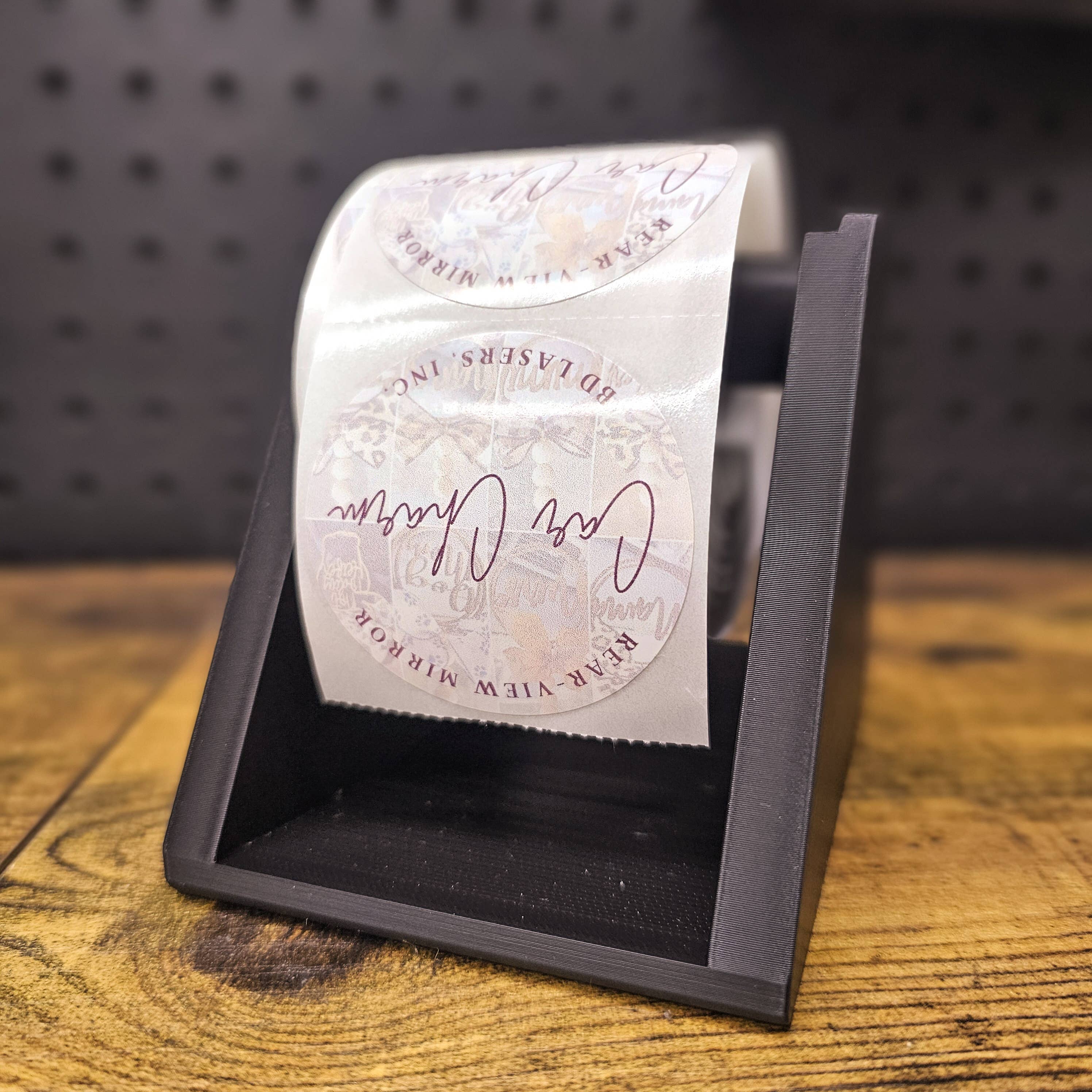 BD Lasers INC. - Wholesale Tape Dispenser - Label Holder Dispenser for Sticker Roll1