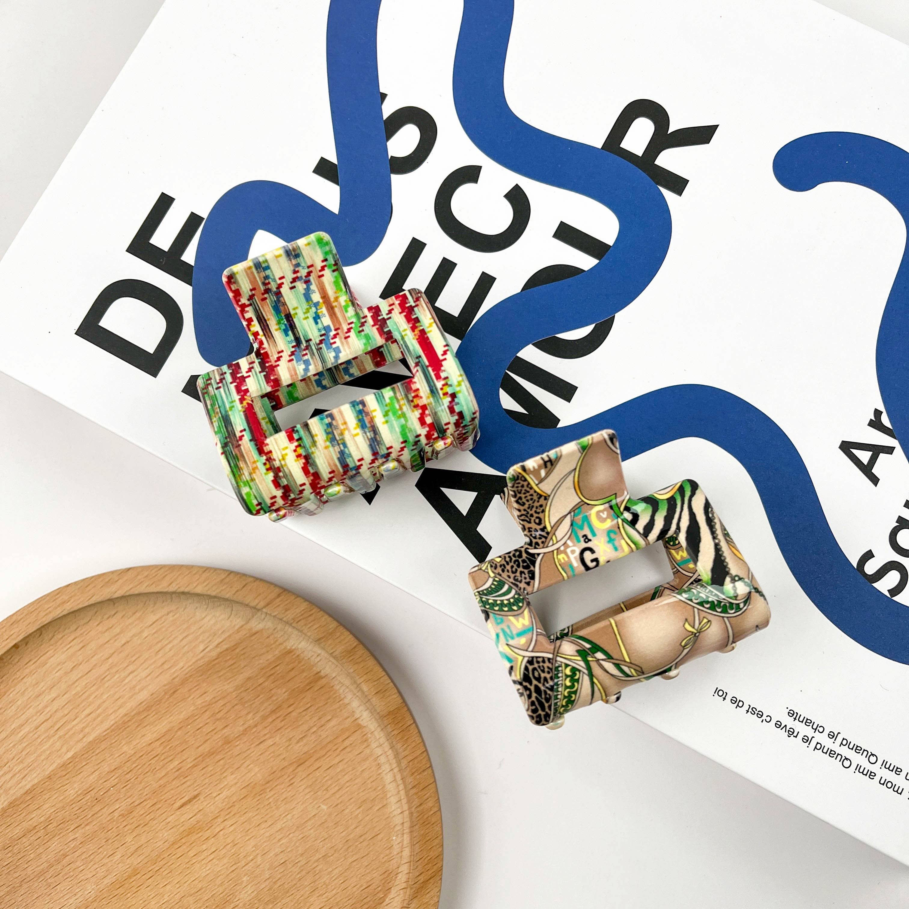 TheDivaSoap – Großhandel Haarclip – Damen – Quadratischer Haarklammer aus Azetat mit buntem Aufdruck, umweltfreundlich4