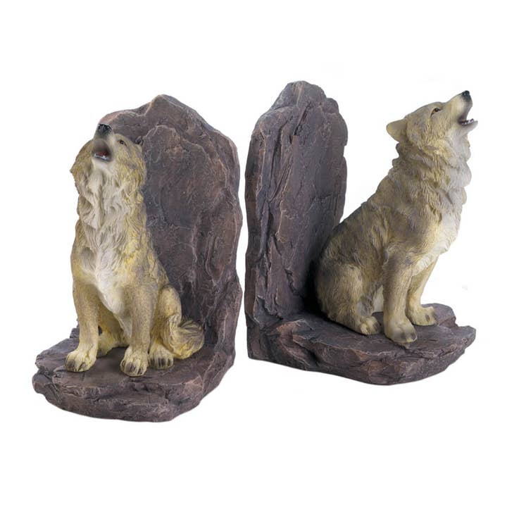 Howling Wolf Bookends for wholesale by Zingz Home