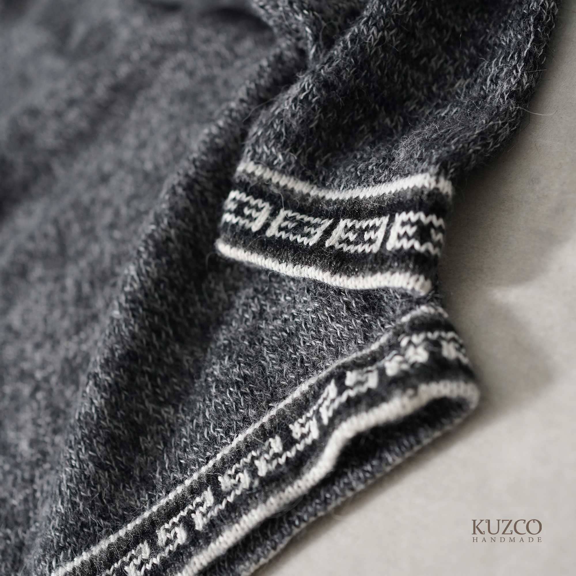 KuzcoHandmade - Wholesale Knit Sweater - Men's - Men's Alpaca Wool Pullover Sweater – Warm and Comfortable7