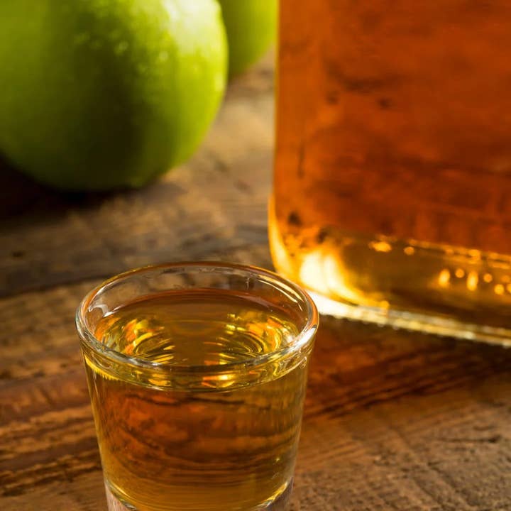 Apple Maple Bourbon for wholesale by Barclay Mountain Candles