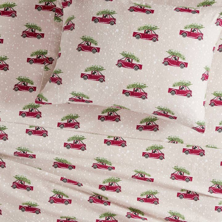 Olliix - Wholesale Sheet Set - Cotton Flannel Winter Sheet Set, Christmas Trucks2