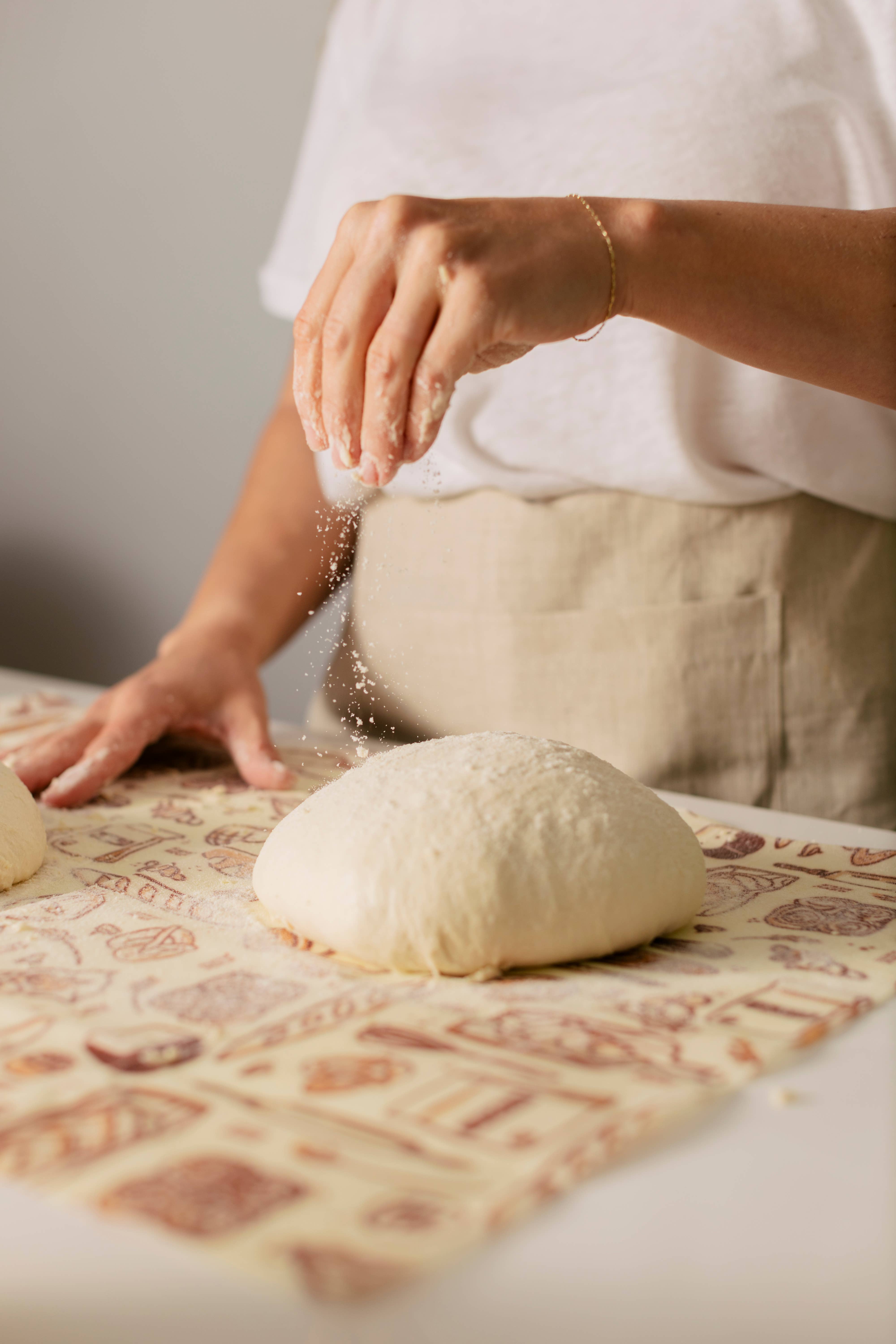 Bee's Wrap - Wholesale Food Storage Wrap/Bag - New! Bakery Lane - Cut-to-Size Roll6