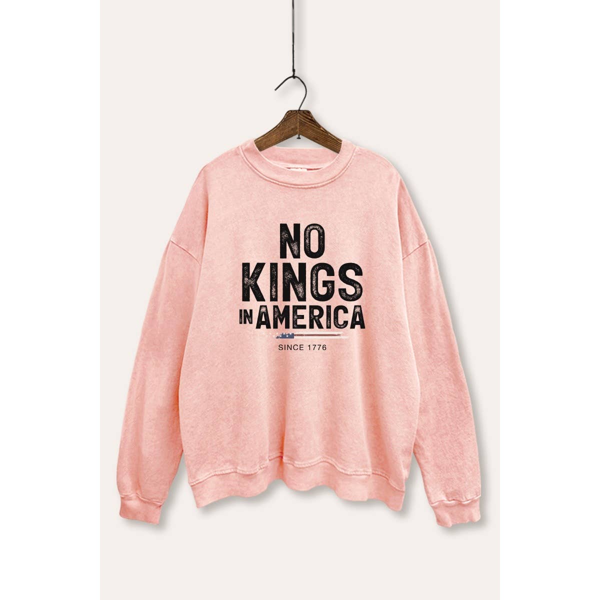 VINTAGE POINT USA - Wholesale Graphic Sweatshirt - Women's - NO KINGS IN AMERICA MINERAL WASH GRAPHIC SWEATSHIRT10