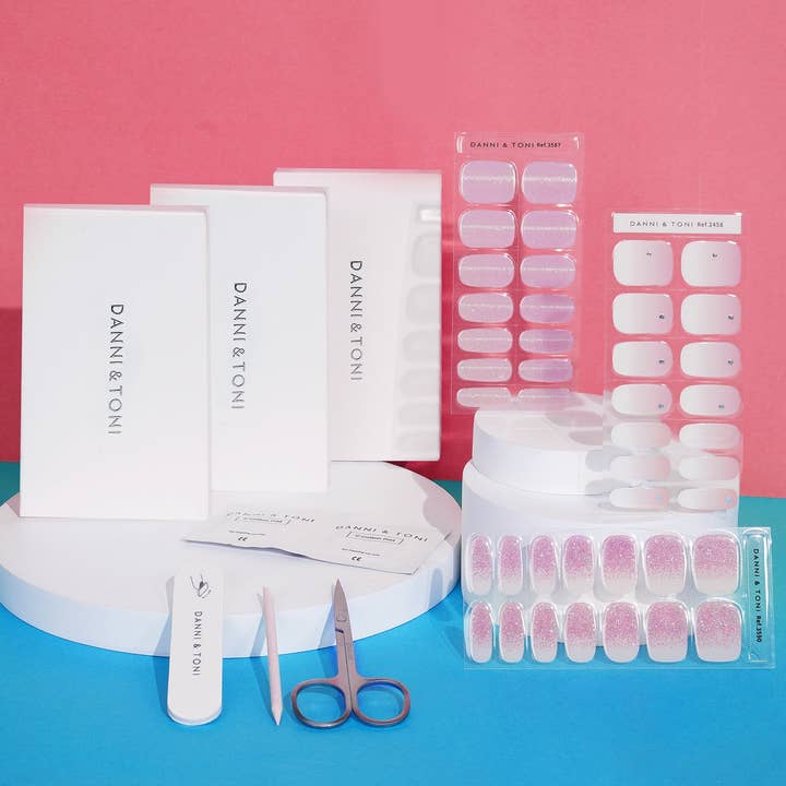 Set de manucure Pastel Perfection pour la vente par Danni & Toni