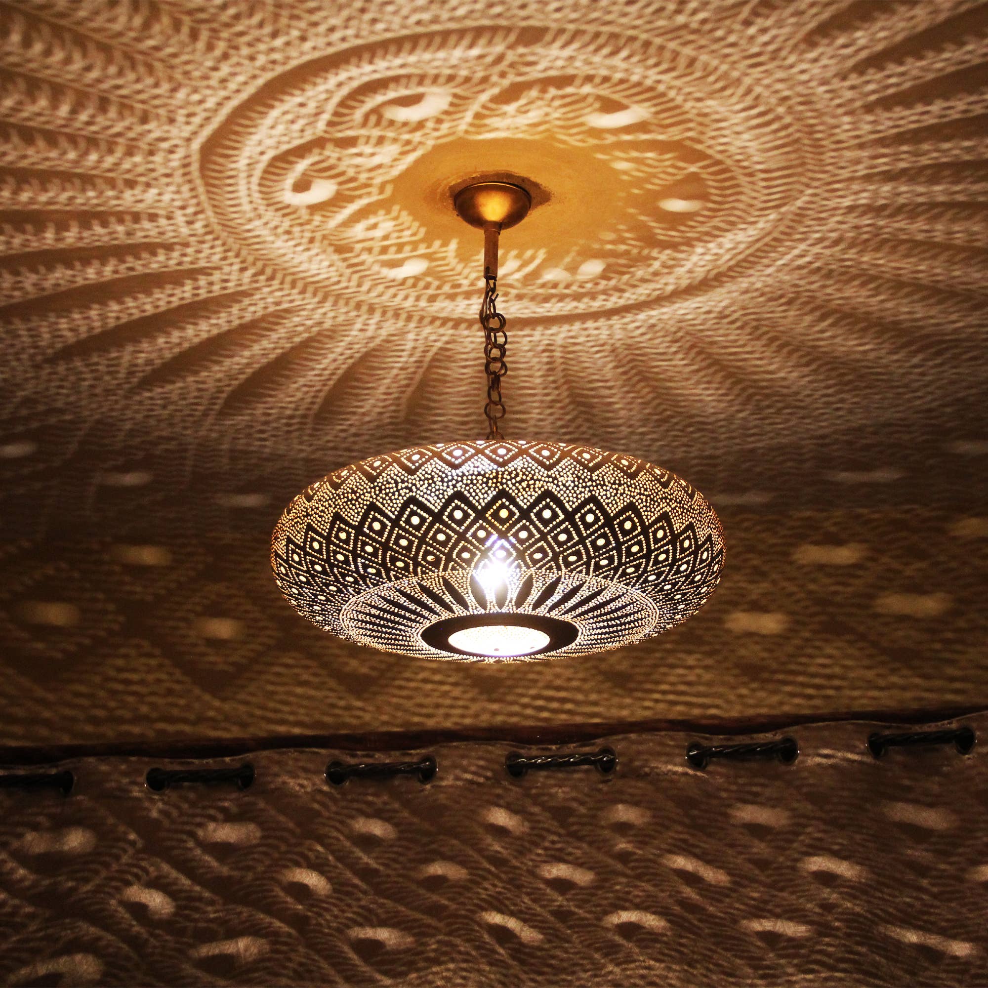bazarifinagh - Wholesale Chandelier/Hanging Light - Handcrafted from brass, this Moroccan ceiling lamp adds char3
